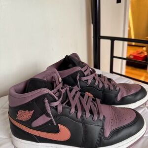 Nike Black and Pink Sneakers